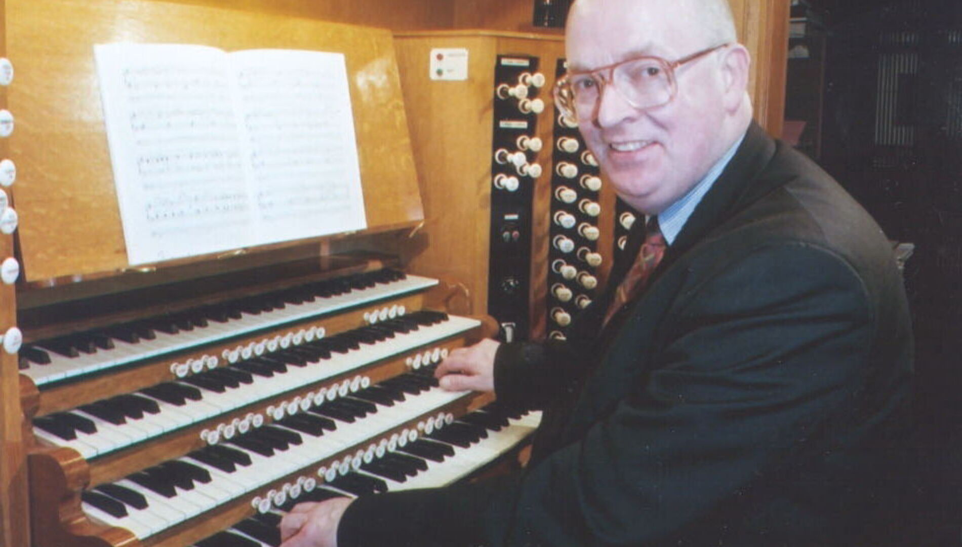 Саймон Линдли
(орган, Великобритания)