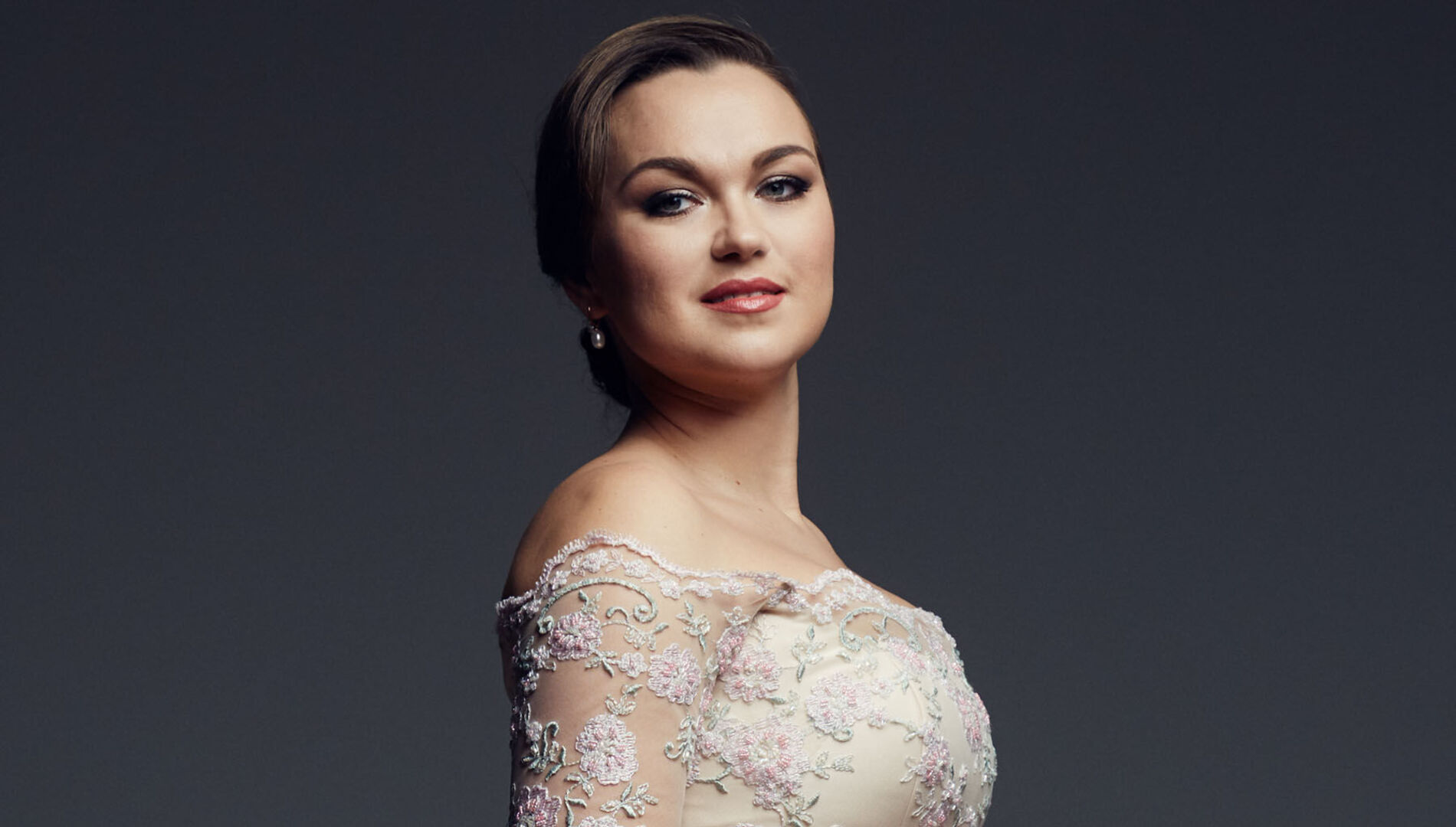 Моцарт – «Волшебная флейта».
Российский национальный молодёжный симфонический оркестр, Intrada,
Кристофер Мулдс