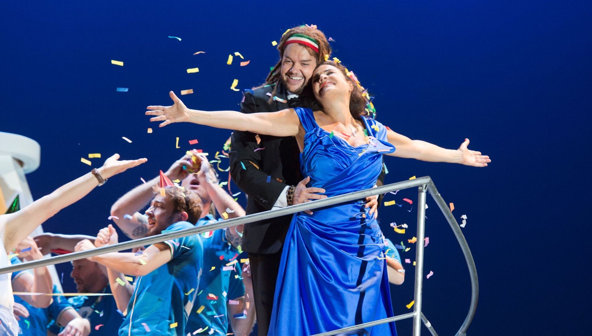 Зальцбург – 100
Чечилия Бартоли и Ильдар Абдразаков
в опере Джоаккино Россини 
«Итальянка в Алжире»