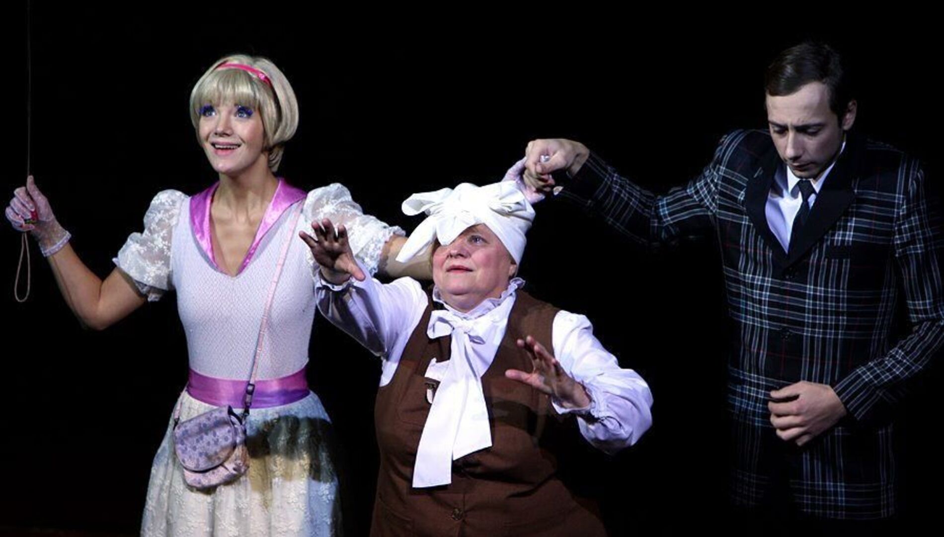 Фестиваль новогодних каникул «Ёлка».
«Чисто английское привидение».
Жуткая комедия для детей и родителей