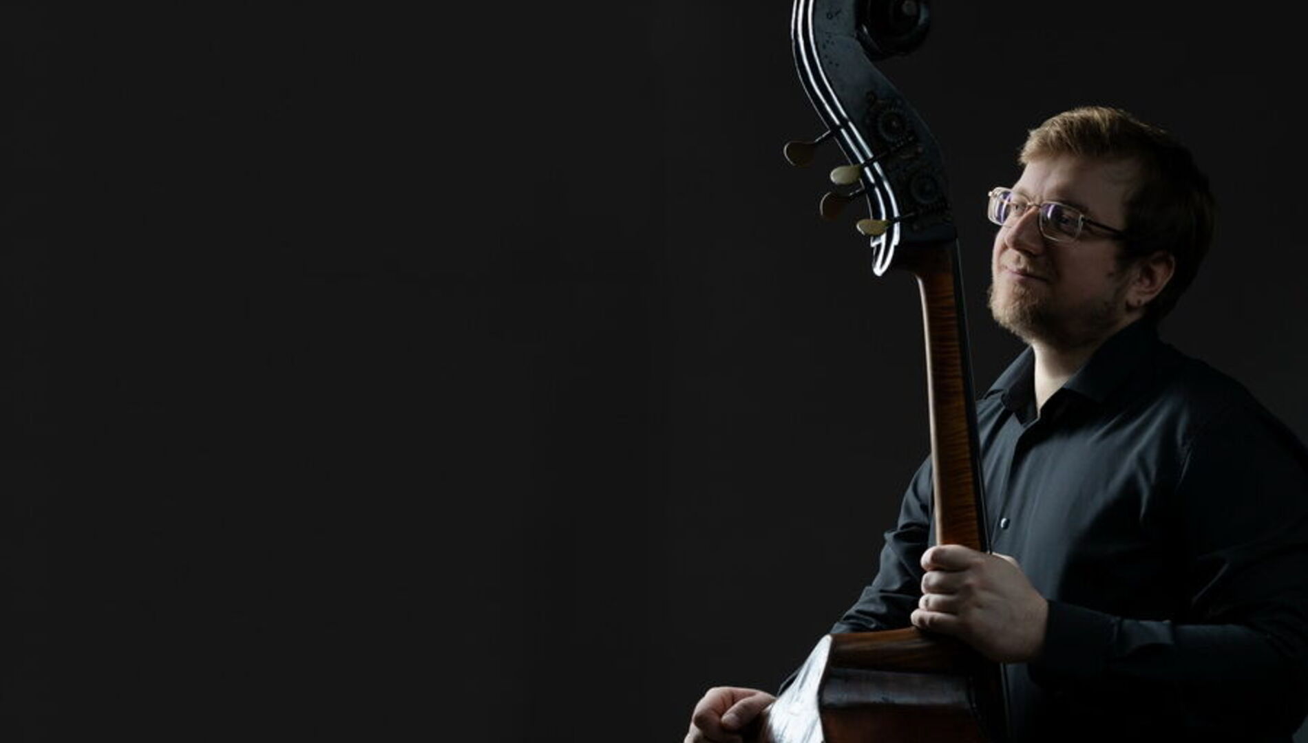 Посвящение Сергею Кусевицкому.
Играет и рассказывает
Григорий Кротенко