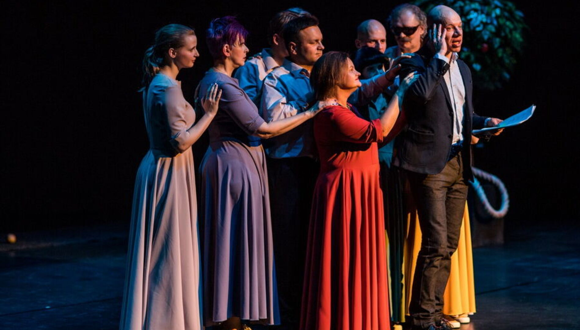 Спектакль «Прикасаемые/In Touch»