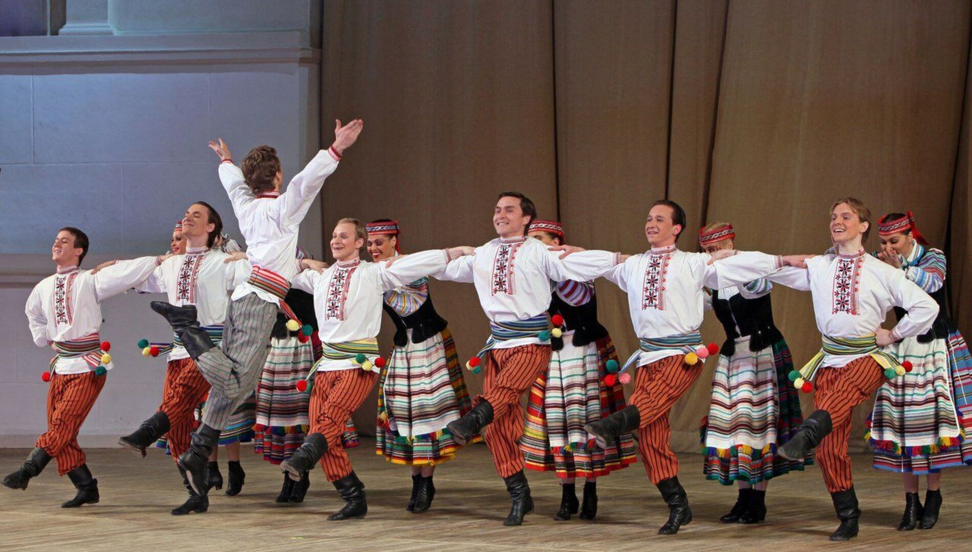 Балет Игоря Моисеева