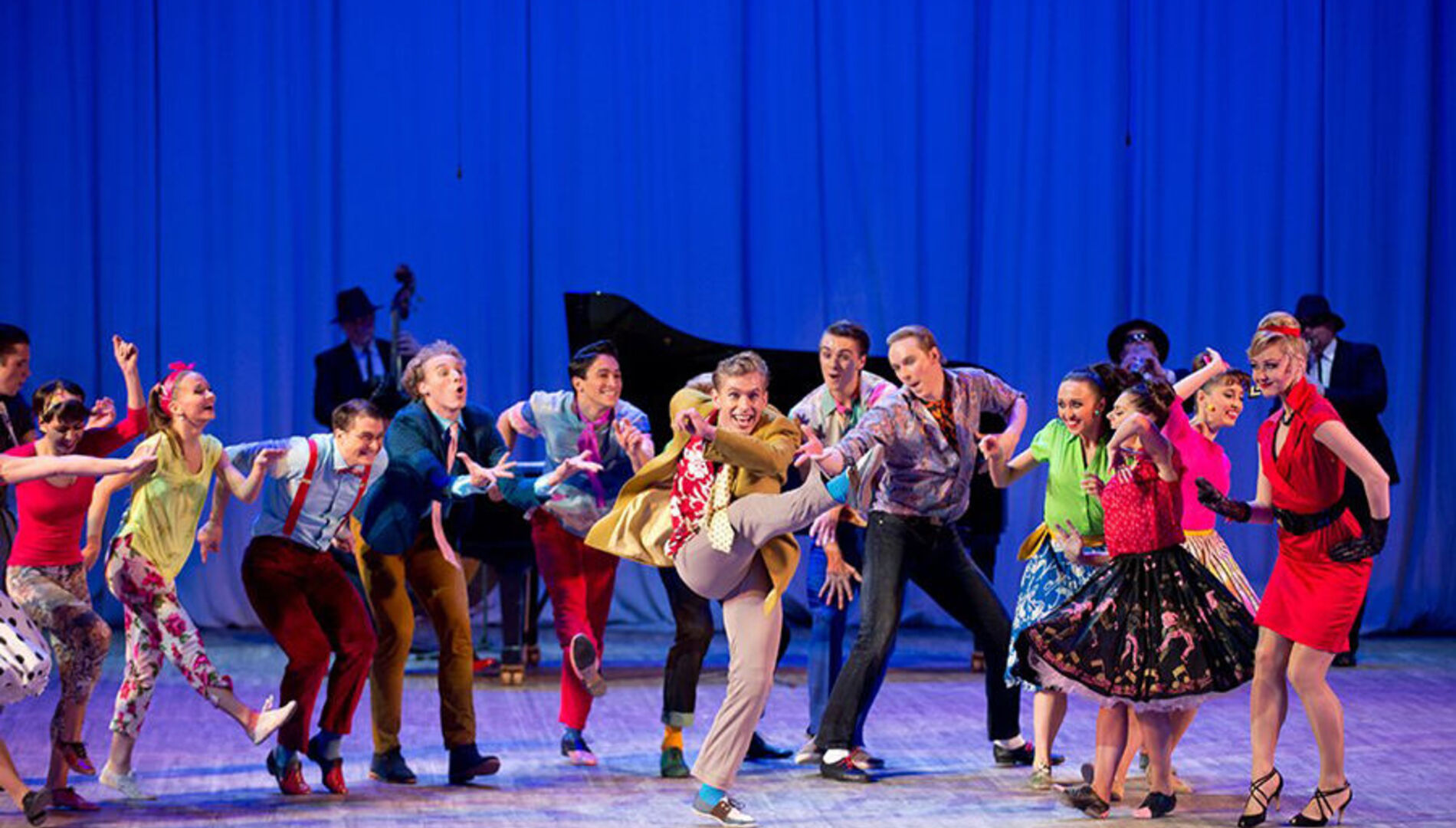 Моисеевцам – 80.
Ансамбль народного танца
имени Игоря Моисеева