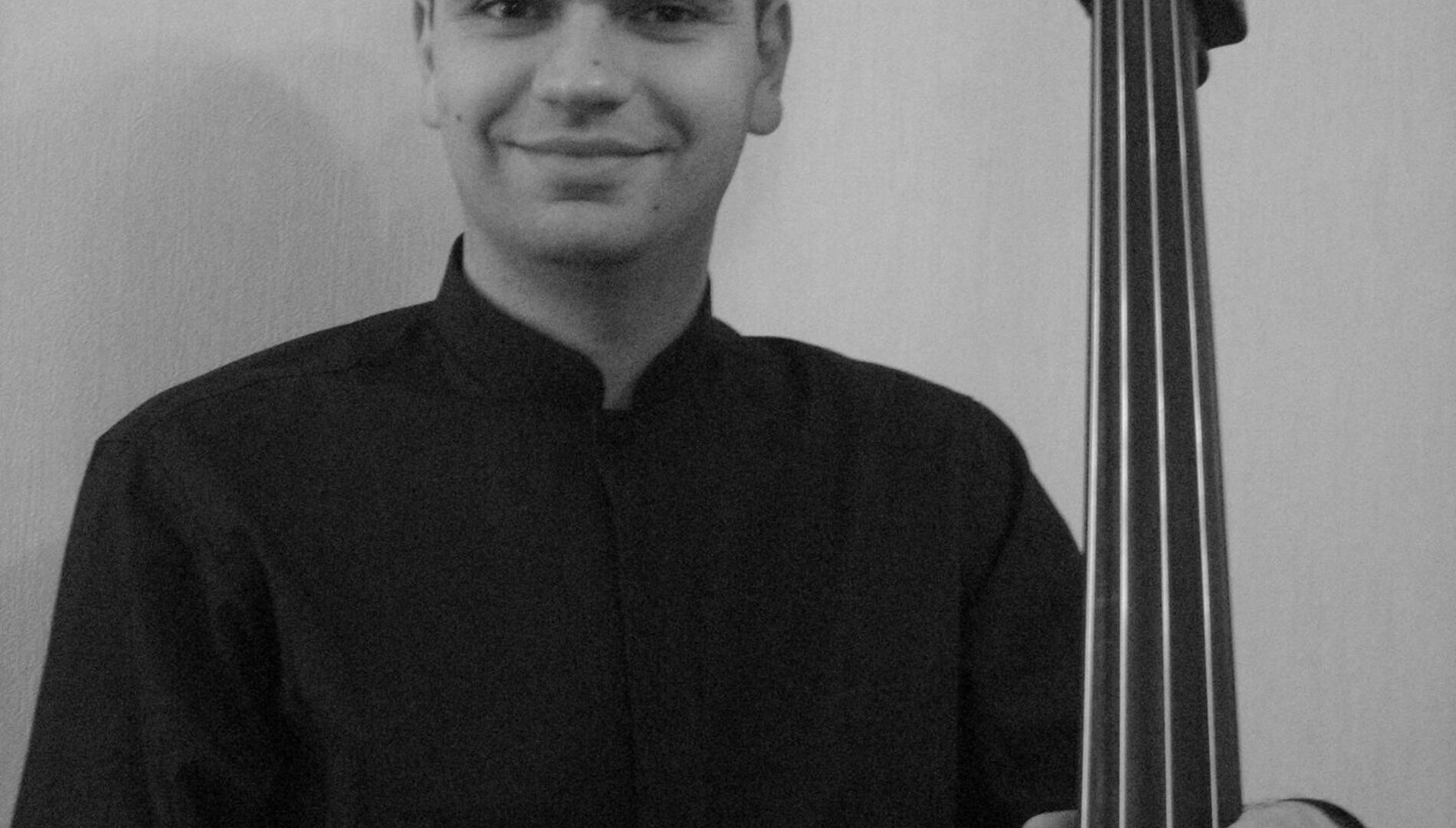 Московская филармония
и Творческое объединение МОСТ
(Музыкальное объединение
«Современная традиция») представляют
«Горы, степи, леса».
Музыкальный депозит
Российской империи (1916-2016).
«Горы»