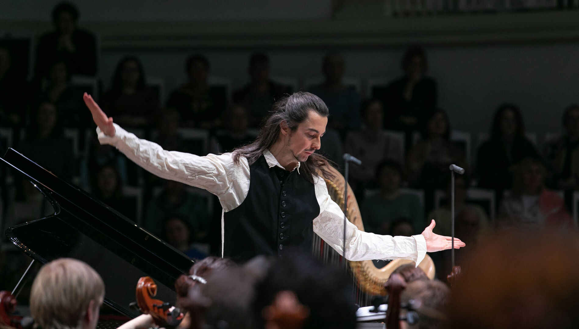 Лигети — Реквием. Сысоев — «Сферы»