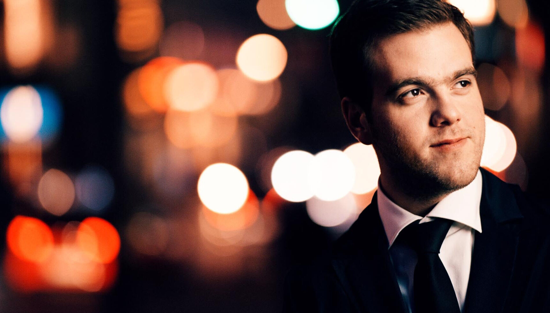 Академический симфонический оркестр
Саратовской областной
филармонии имени А.Г.Шнитке,
Феликс Коробов, Михаил Симонян