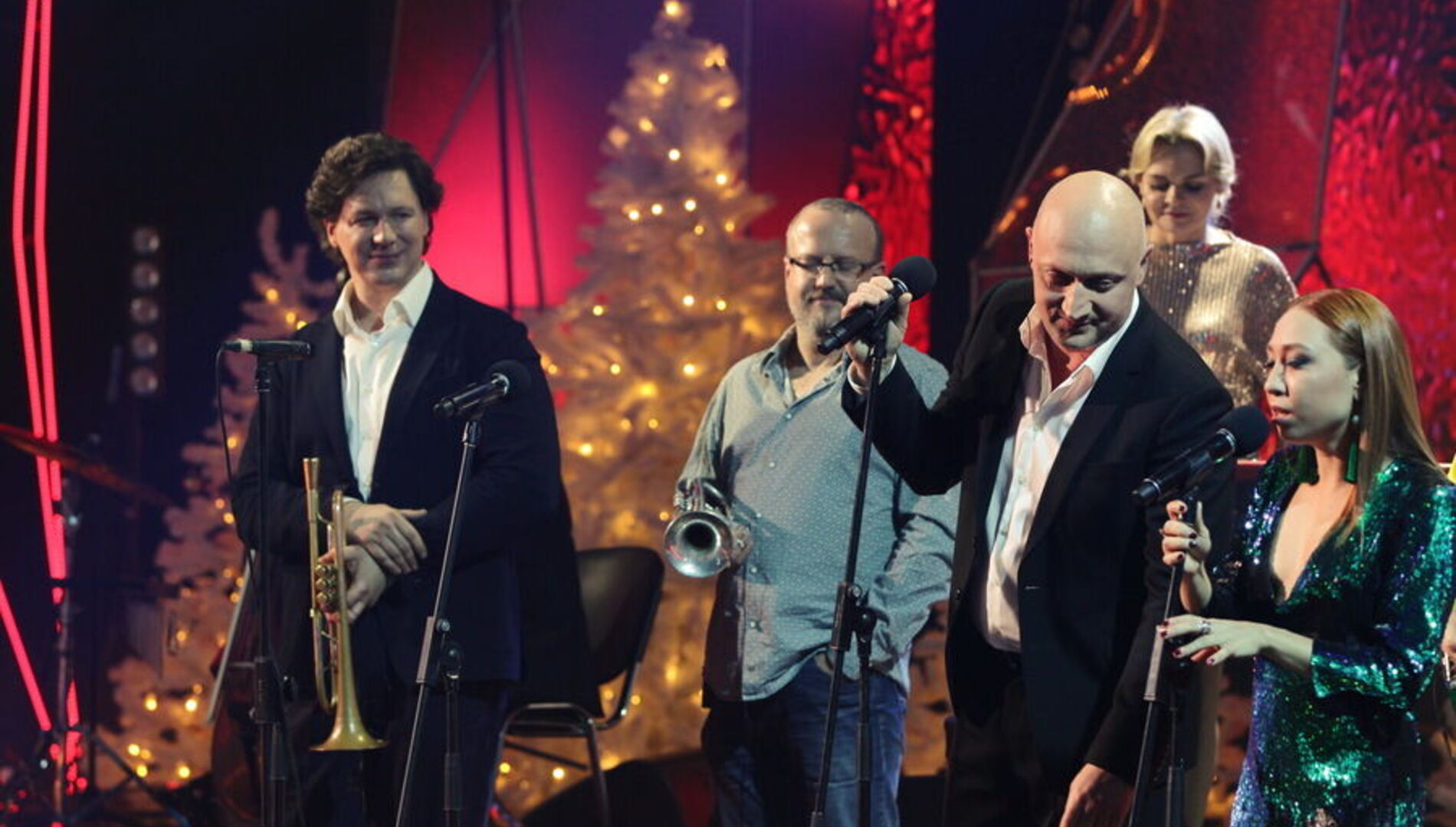 Клуб «Шаболовка, 37».
Телеканал «Россия-Культура» представляет.
Концерты – телевизионные съемки