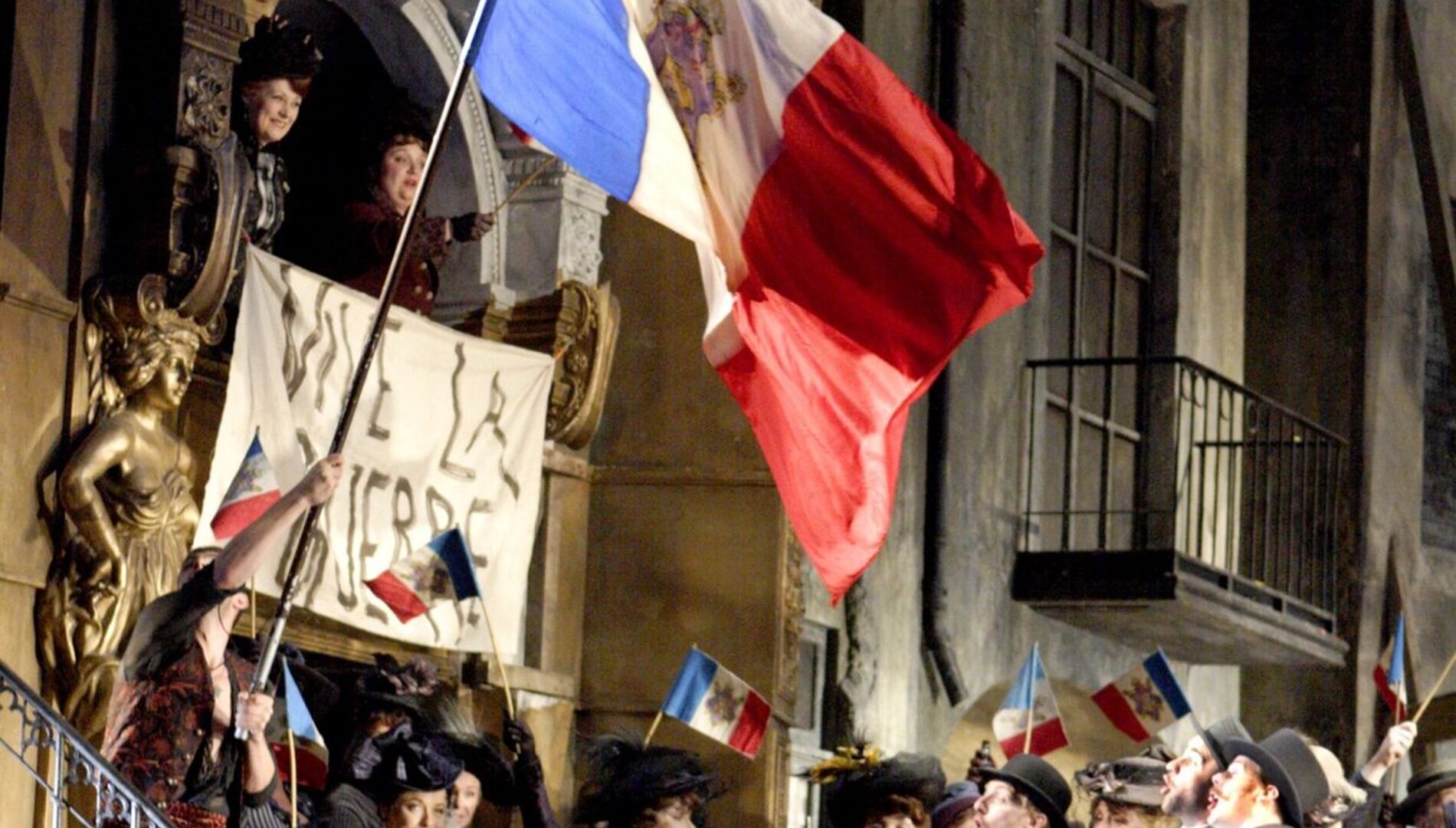 Майкл Фабиано и Эрвин Шротт
в опере Шарля Гуно «Фауст»