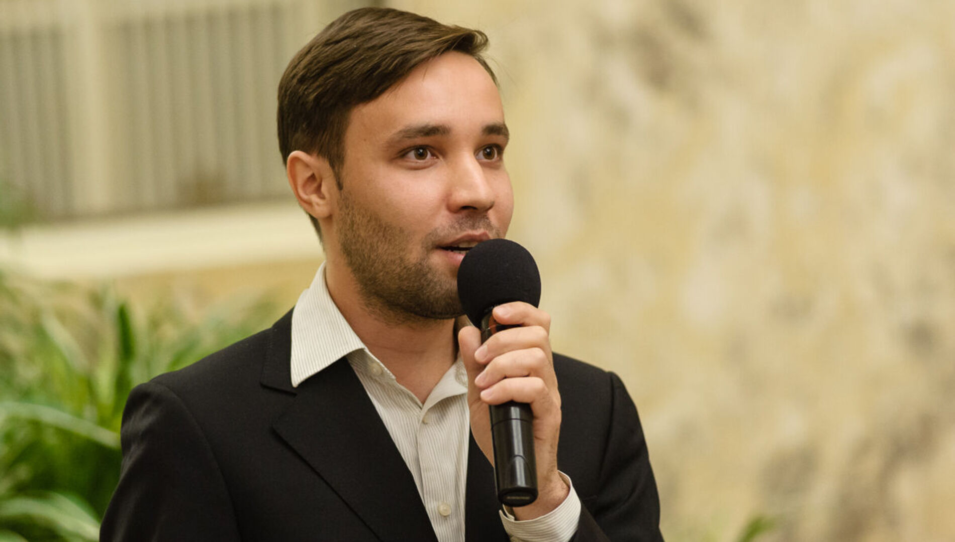 Лекция Ярослава Тимофеева перед концертом «МАМА, я меломан»