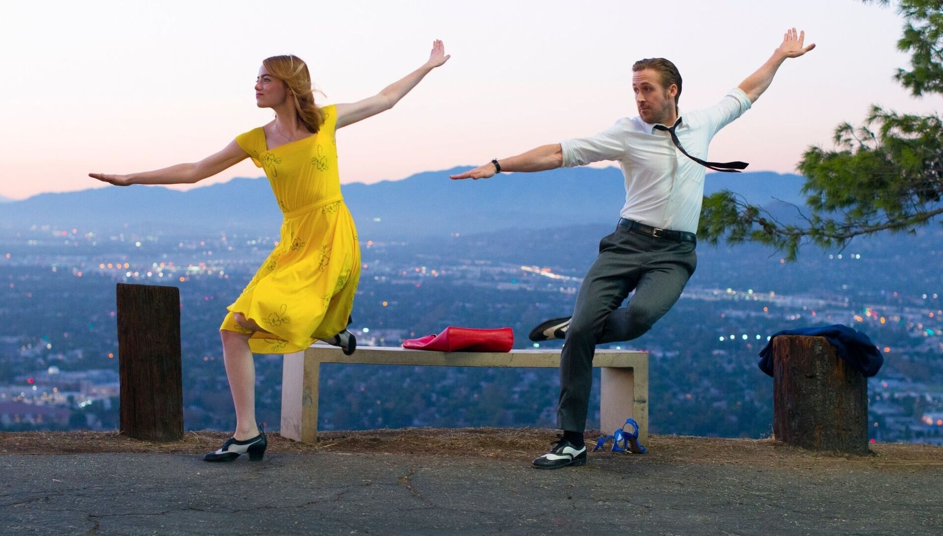 «Ла-Ла Ленд», мюзикл.
6 премий «Оскар» 2016