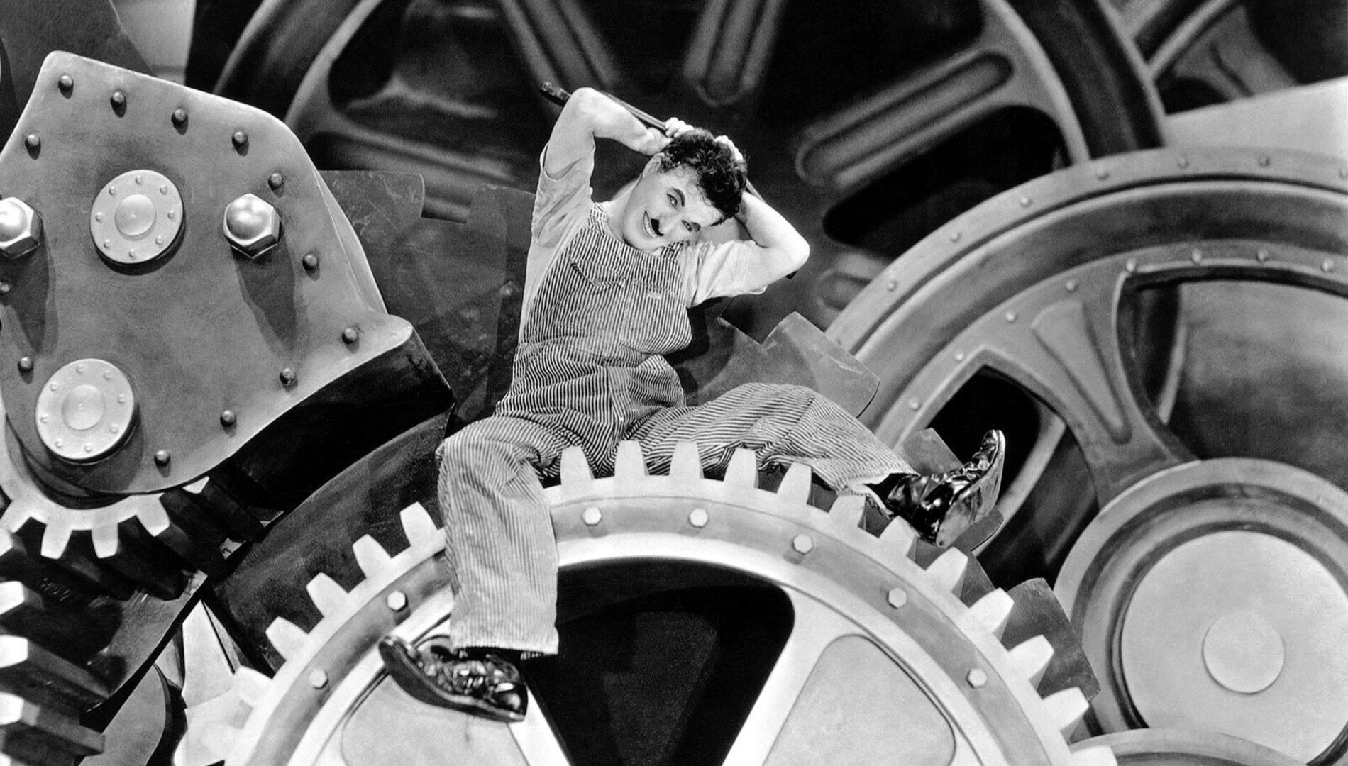 Ретроспектива Чарли Чаплина.
«Новые времена»