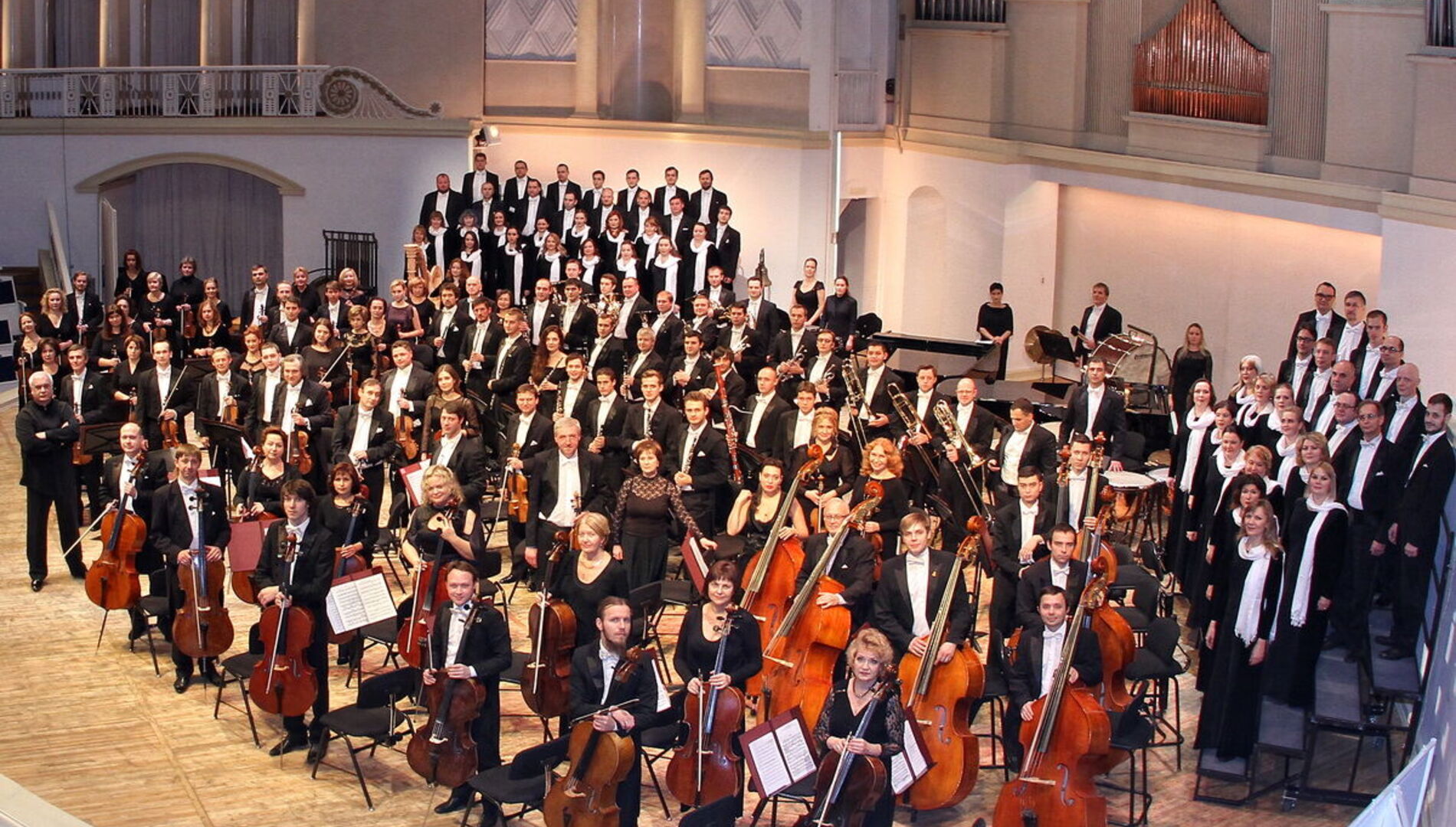 Государственная академическая
симфоническая капелла России,
Валерий Полянский