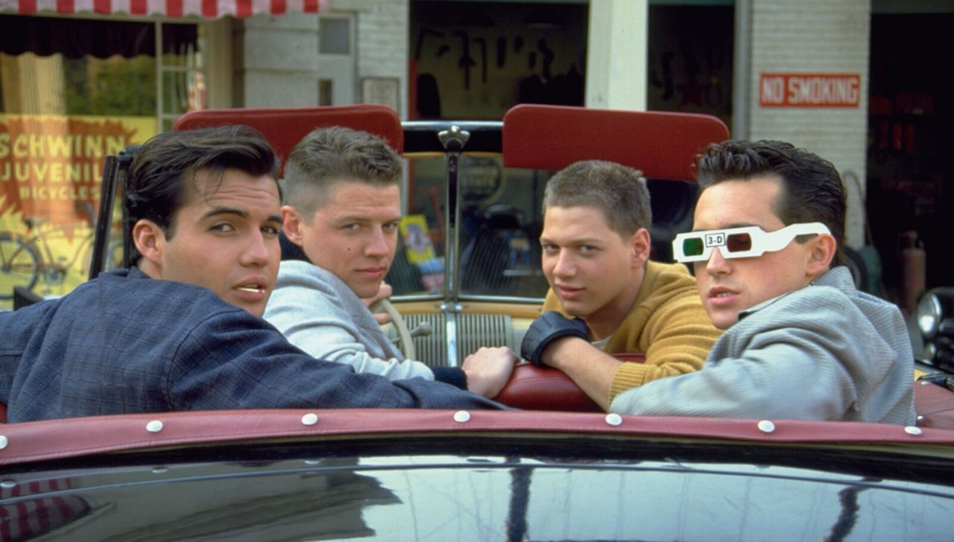 «Назад в будущее»
Приключения во времени на большом экране!