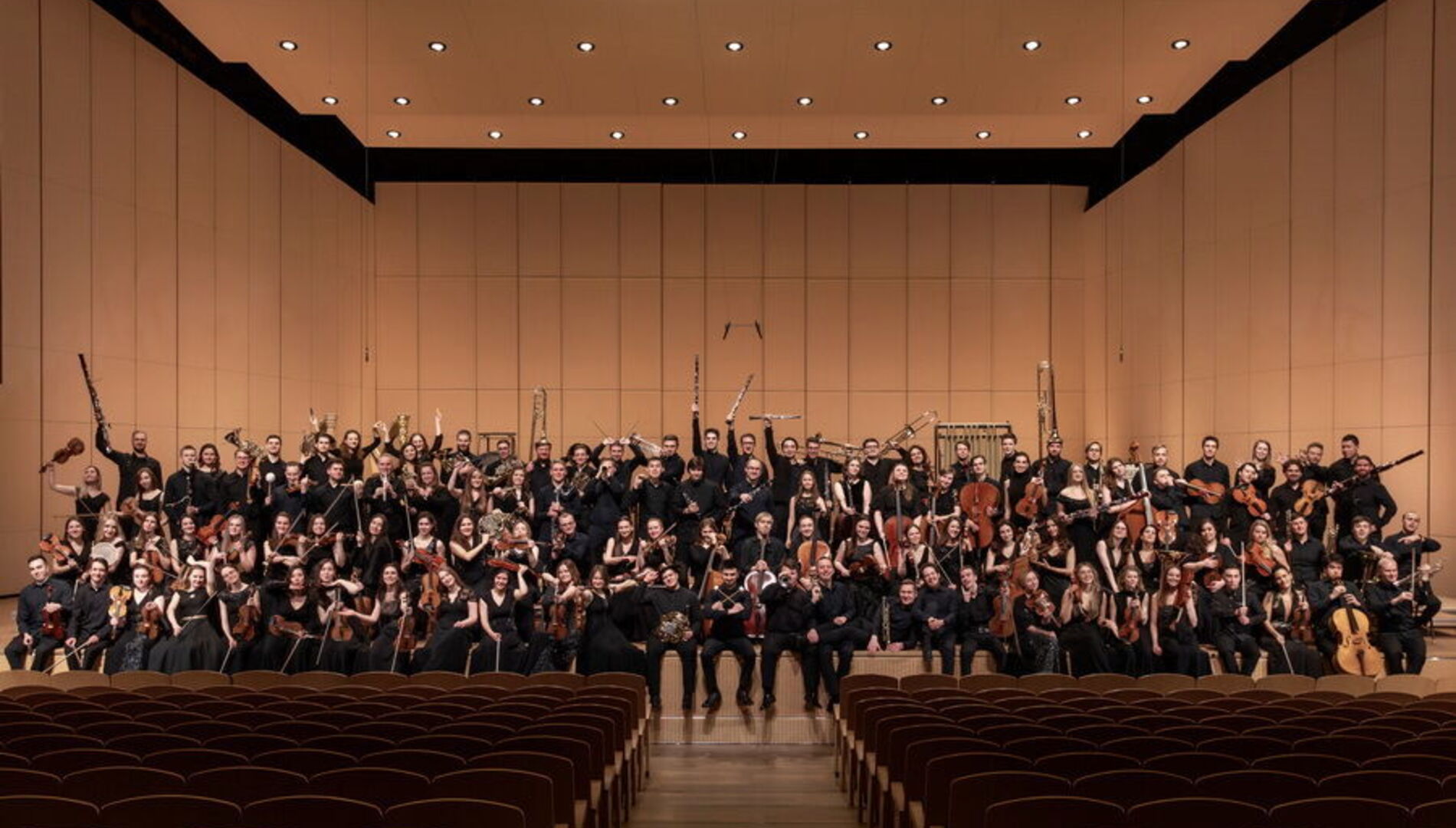 Вадим Репин, Филипп Чижевский,
Российский национальный
молодёжный симфонический оркестр