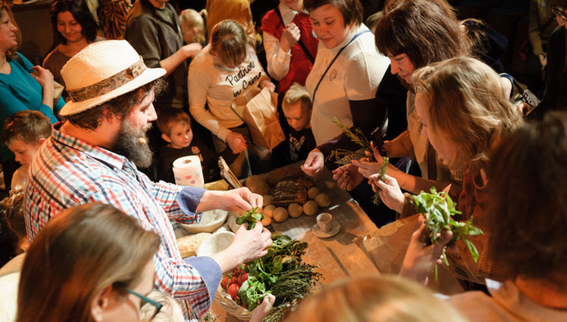 Семейная пекарня. Рождественский день.
Фестиваль новогодних каникул «Ёлка»