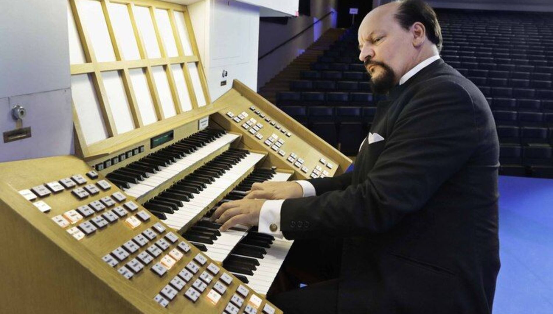 Международный День музыки.
XIII Международный фестиваль
«Девять веков органа».
Калеви Кивиниеми