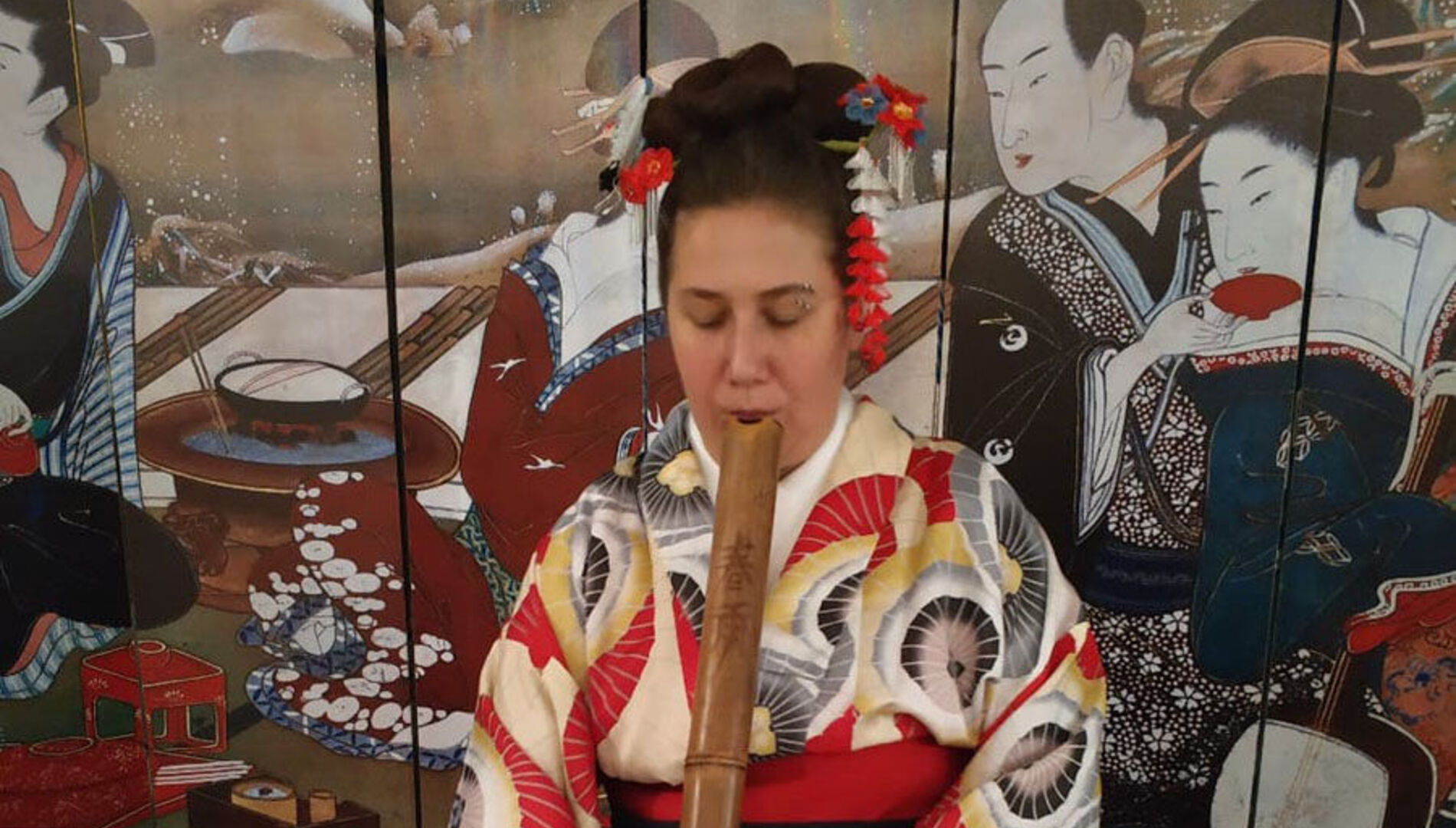 Лепестки цветов.
Японские и китайские
музыкальные практики