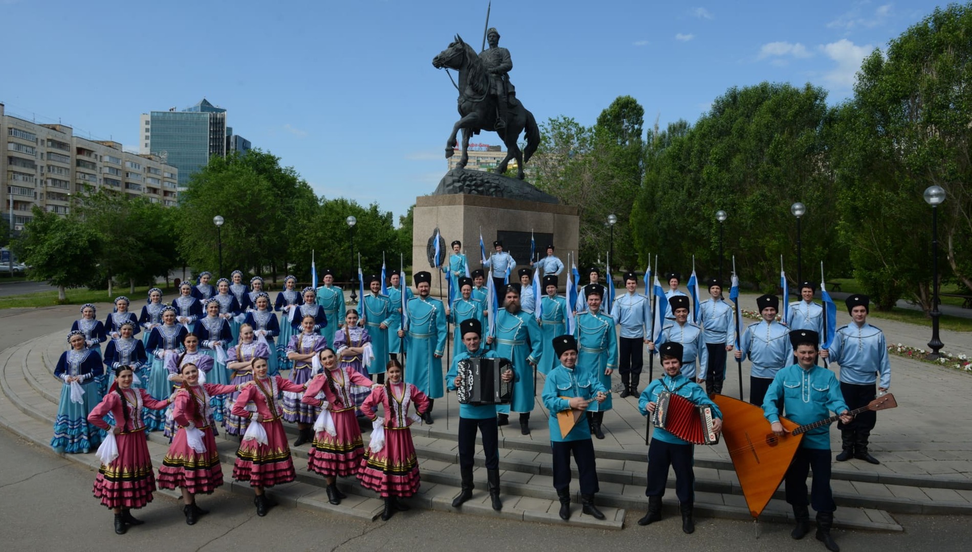 Форум национальных профессиональных творческих коллективов России