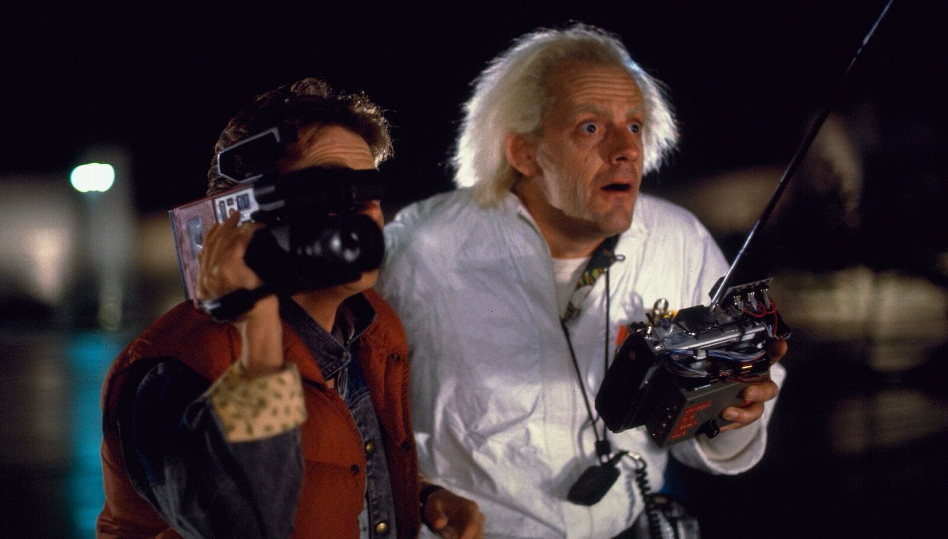 «Назад в будущее»
Приключения во времени на большом экране!