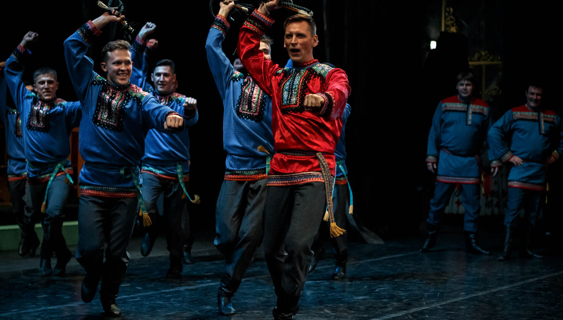 К 100-летию Республики Коми.
Государственный ансамбль
песни и танца Республики Коми
имени В. П. Морозова «Асъя кыа»
(«Утренняя заря»)