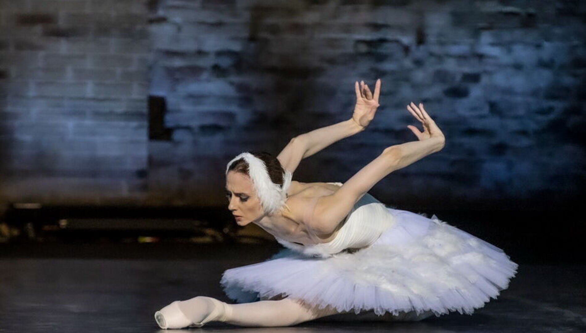 Па-де-де на пальцах и для пальцев