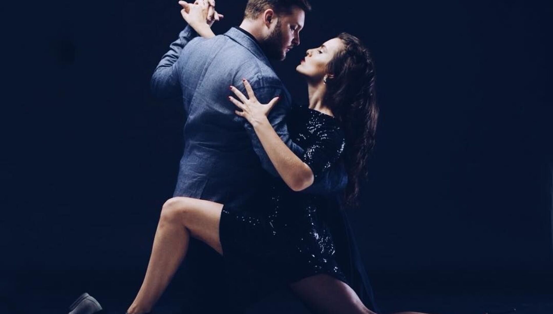 Tango de amor. Чемпионы мира по Аргентинскому танго 2018 года
Дмитрий Васин и Сагдиана Хамзина