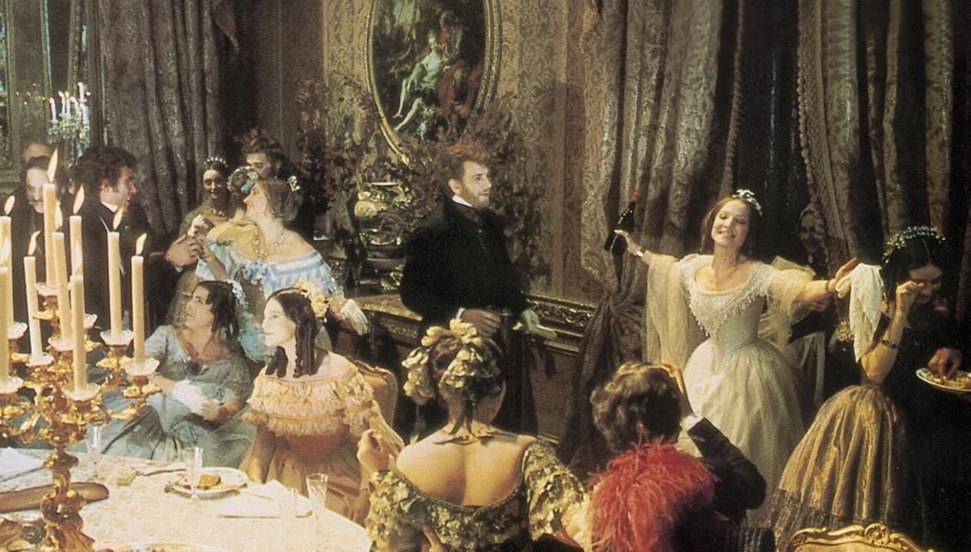 Пласидо Доминго и Тереза Стратас
в фильме-опере Джузеппе Верди «Травиата»