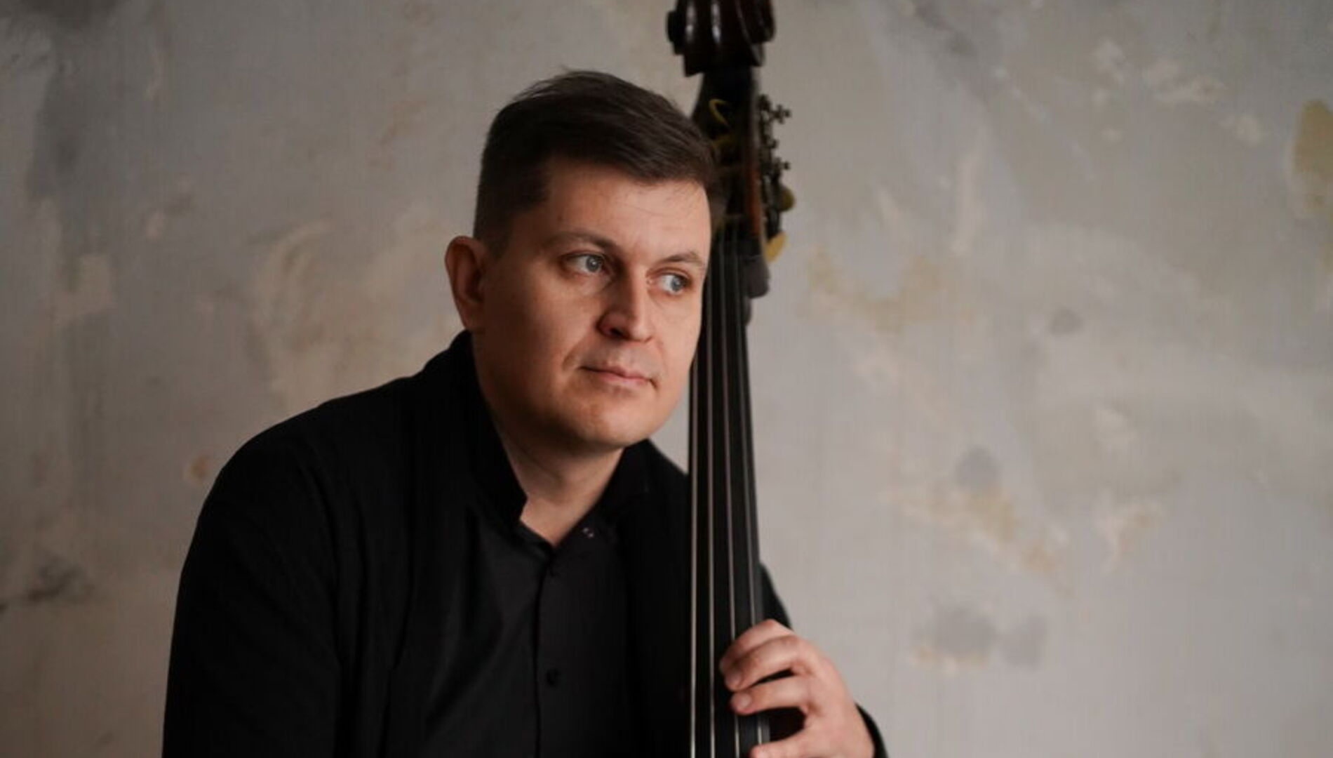 Посвящение Сергею Кусевицкому.
Играет и рассказывает
Григорий Кротенко