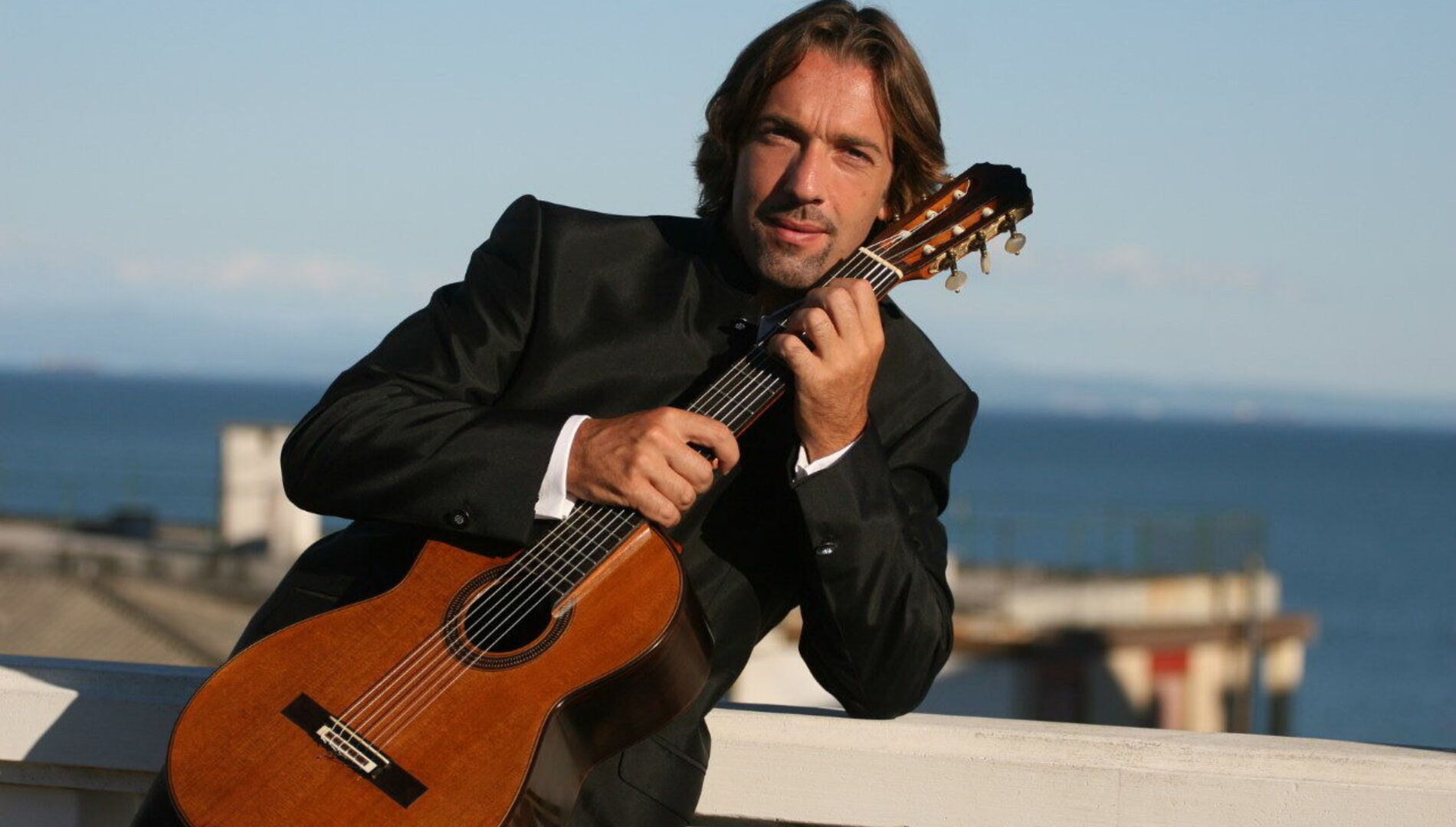 XI Московский международный фестиваль
«Виртуозы гитары».
Заключительный гала-концерт