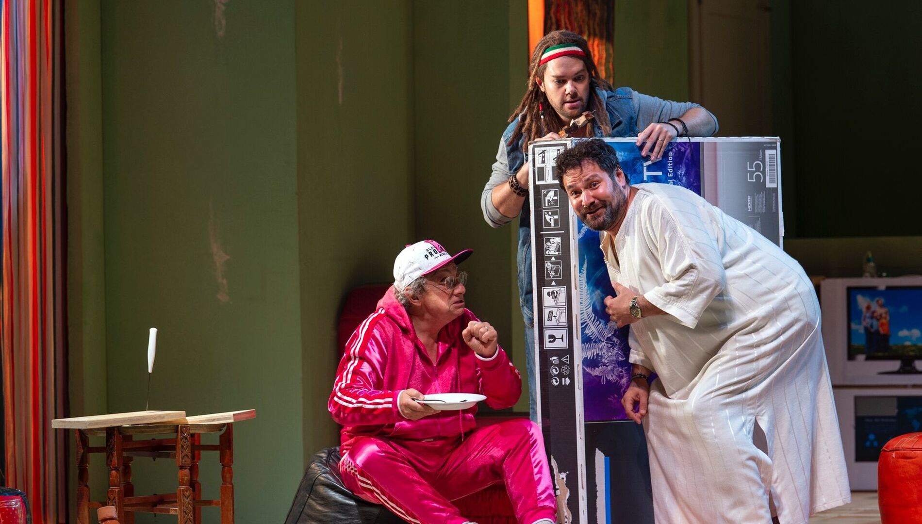 Зальцбург – 100
Чечилия Бартоли и Ильдар Абдразаков
в опере Джоаккино Россини 
«Итальянка в Алжире»