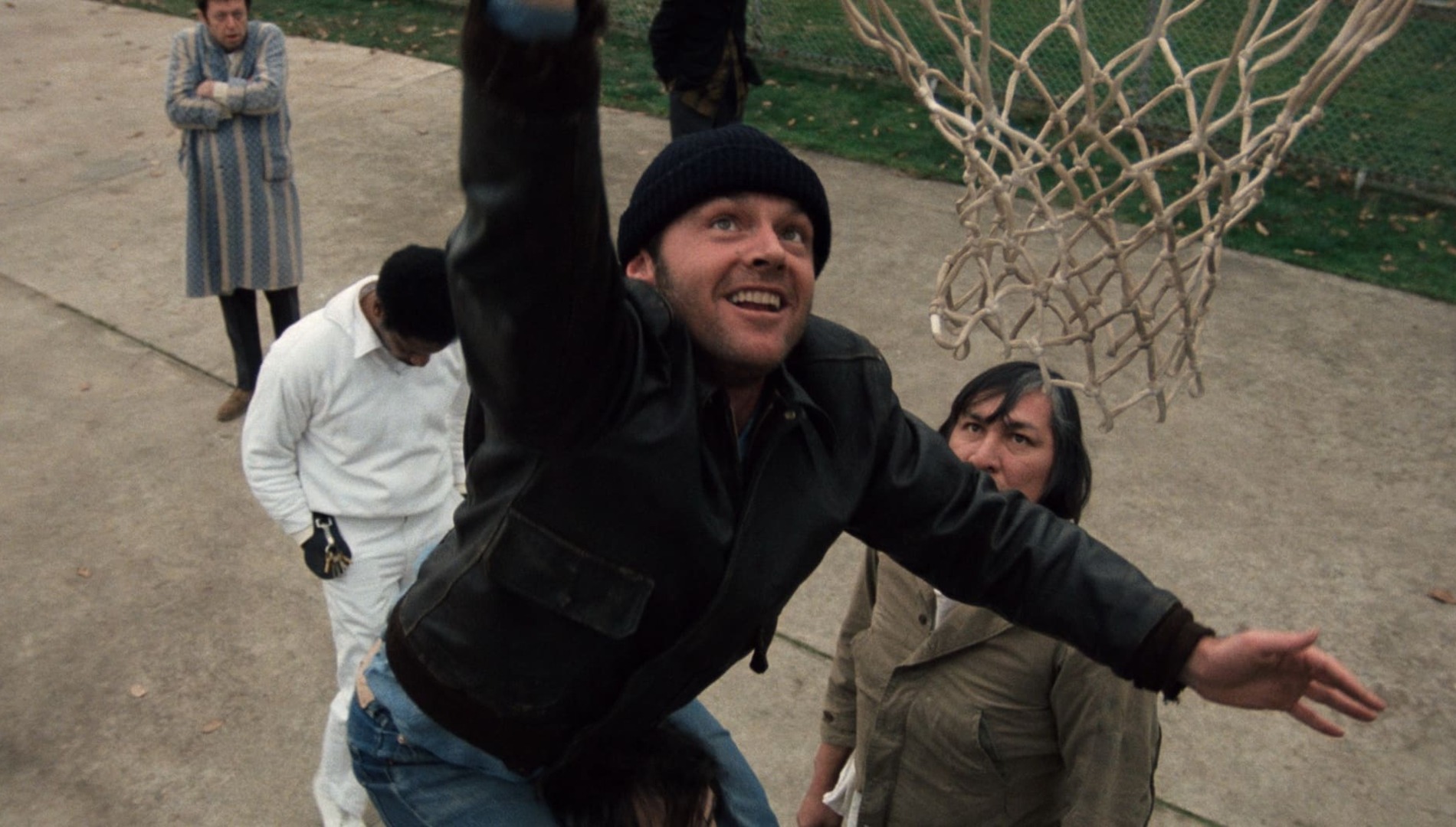 «Пролетая над гнездом кукушки»