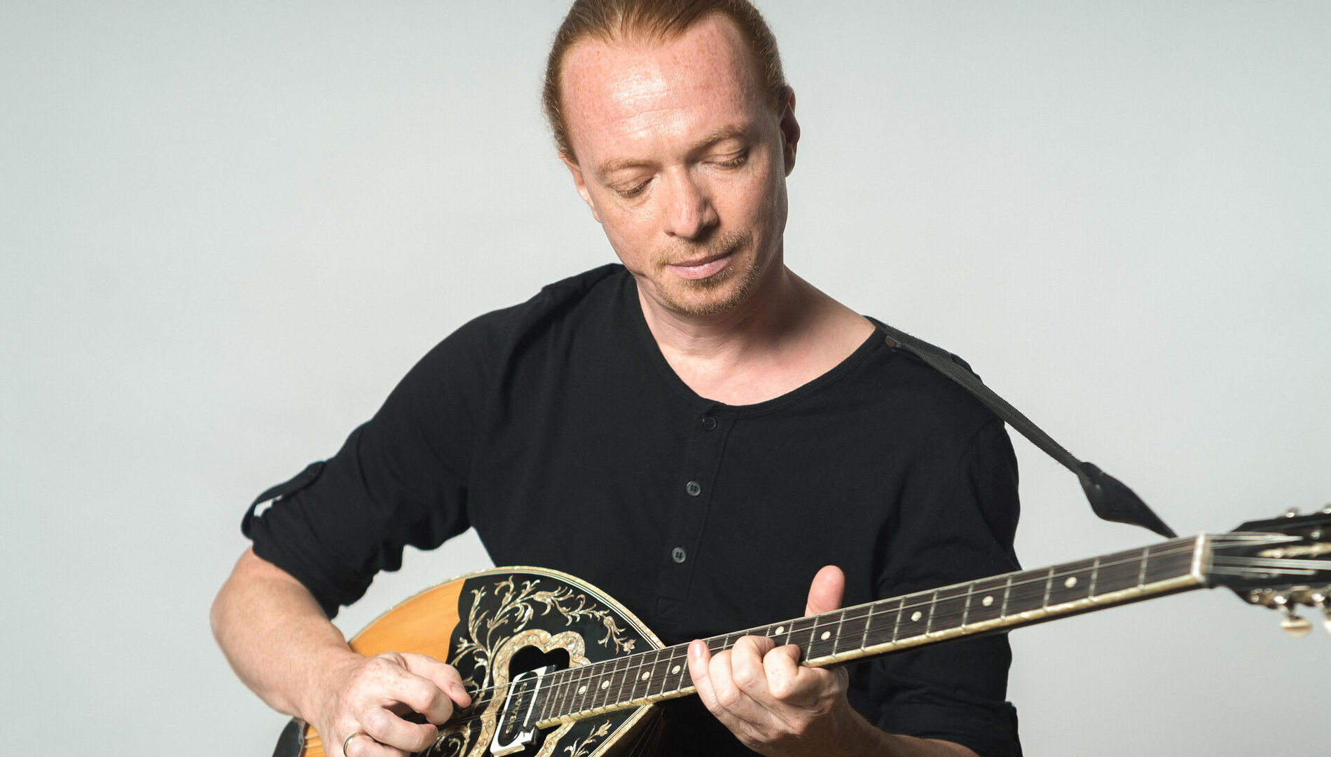 Шёлковый путь. Маршрут Марко Поло.
Анна Тончева, Дмитрий Игнатов