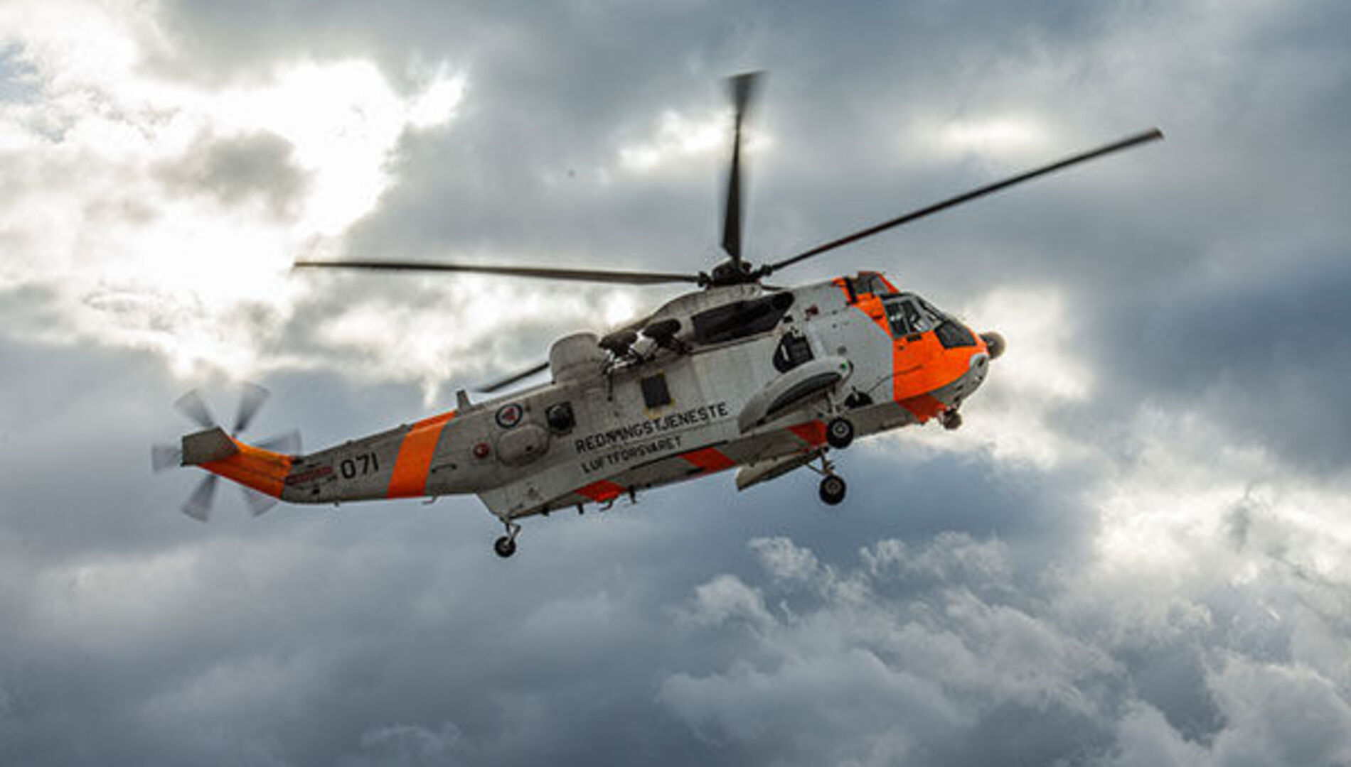 Семейный приключенческий фильм
«Выжить в Арктике»