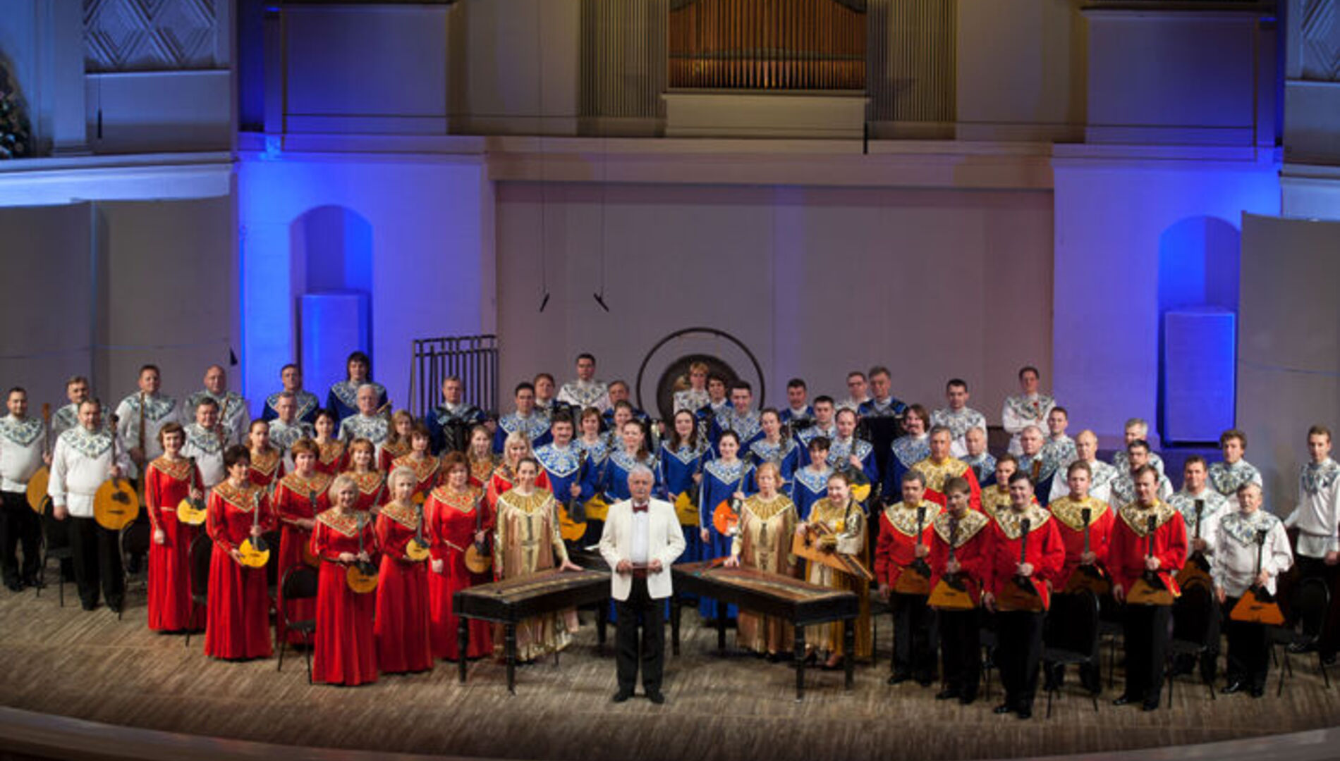 Ожившие портреты. 
Великие исполнители прошлых лет.
Национальный академический оркестр
 народных инструментов России 
имени Н.П.Осипова