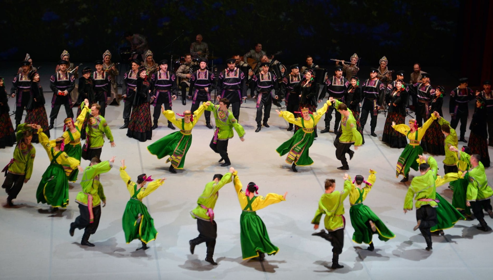 Форум национальных профессиональных творческих коллективов России