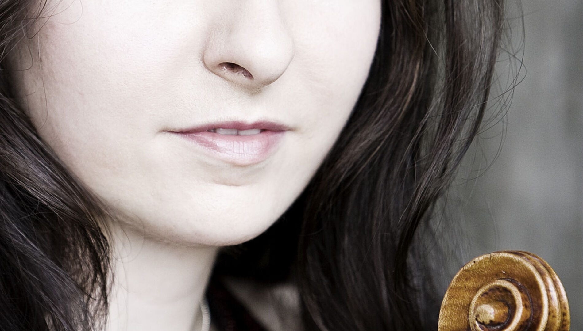 Алиса Маргулис (скрипка),
Александр Бузлов (виолончель),
Дарья Чайковская (фортепиано)