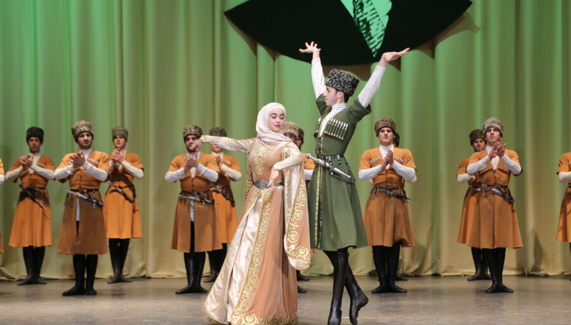 Чеченский государственный фольклорный ансамбль песни и танца «Нохчо»