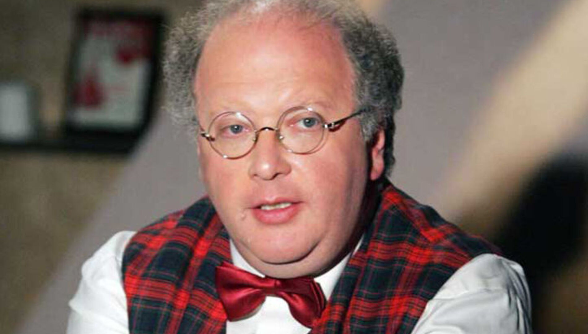 Забавный профессор.
А. М. Волков и его сказки
о волшебной стране