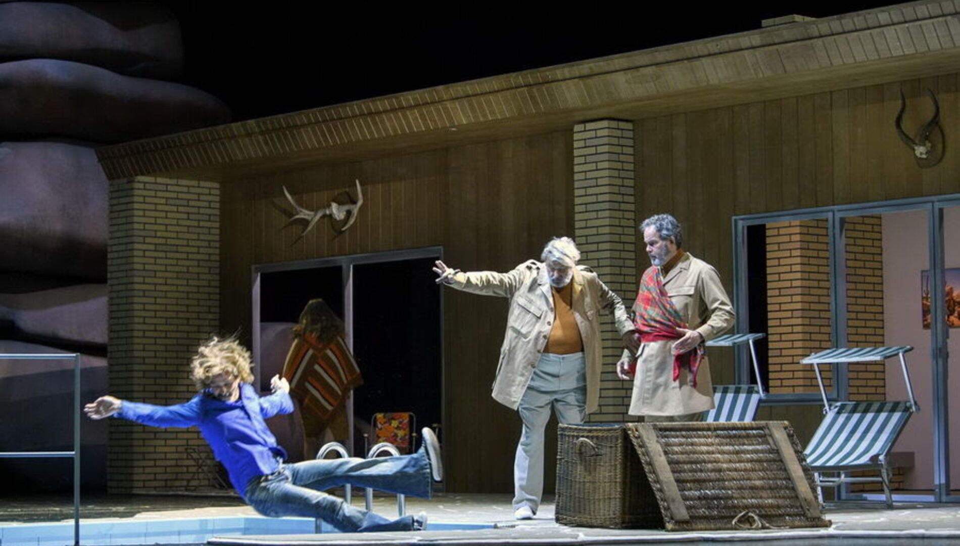 Джеральд Финли, Богдан Волков, Елена Стихина  в опере Дж. Верди «Фальстаф». Зальцбургский фестиваль