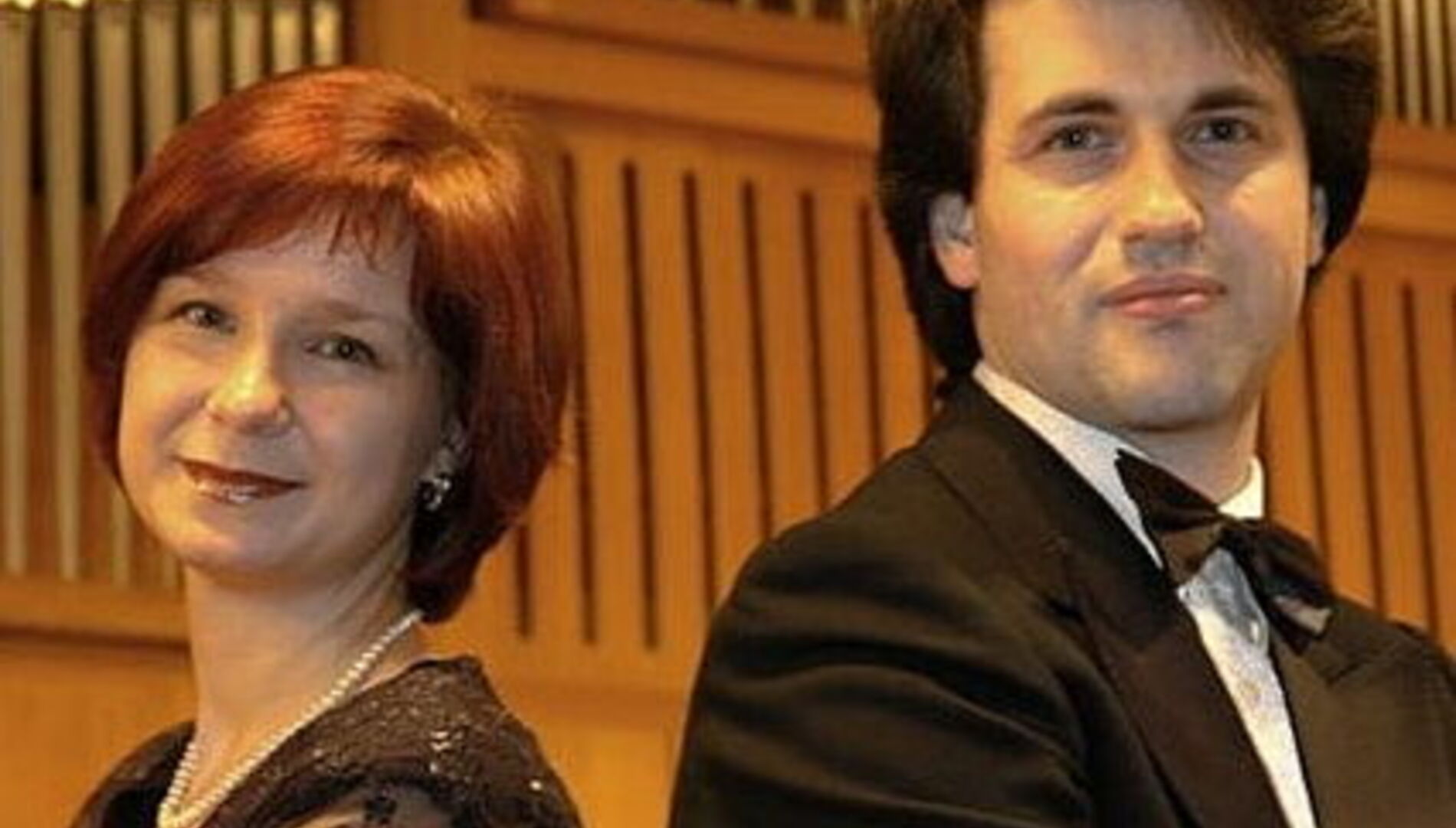 О чем говорит музыка? 
Играют и рассказывают молодые пианисты