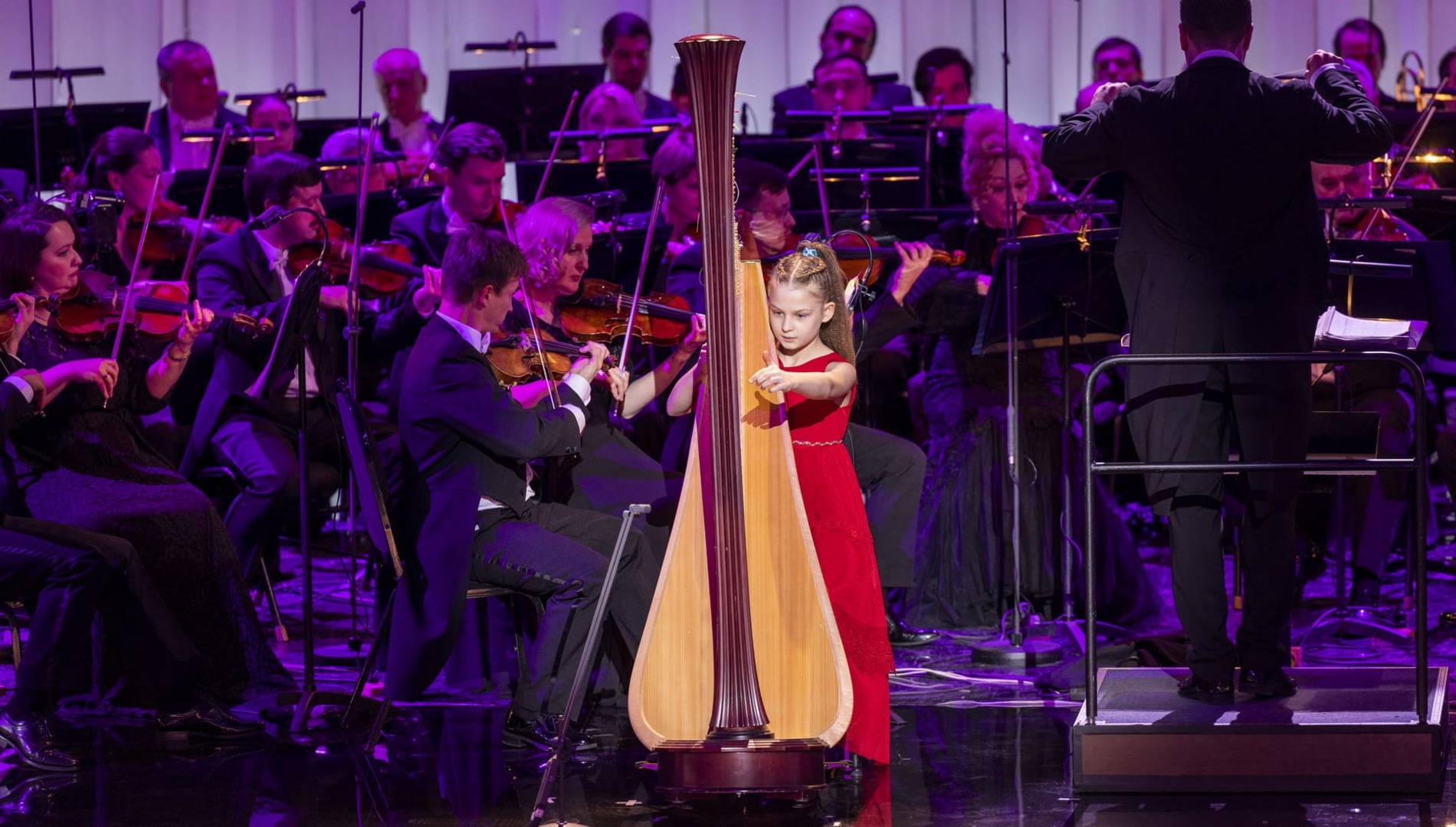 XXVI Международный телевизионный конкурс юных музыкантов «Щелкунчик». Телевизионная съемка концерта. Торжественное открытие