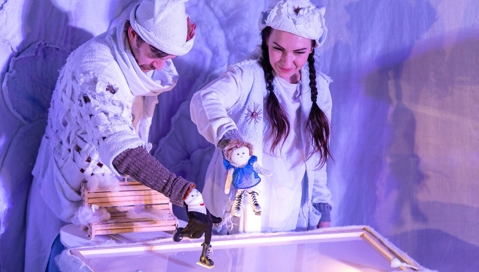 Театр на ладошке. Зима 
Фестиваль новогодних каникул «Ёлка»