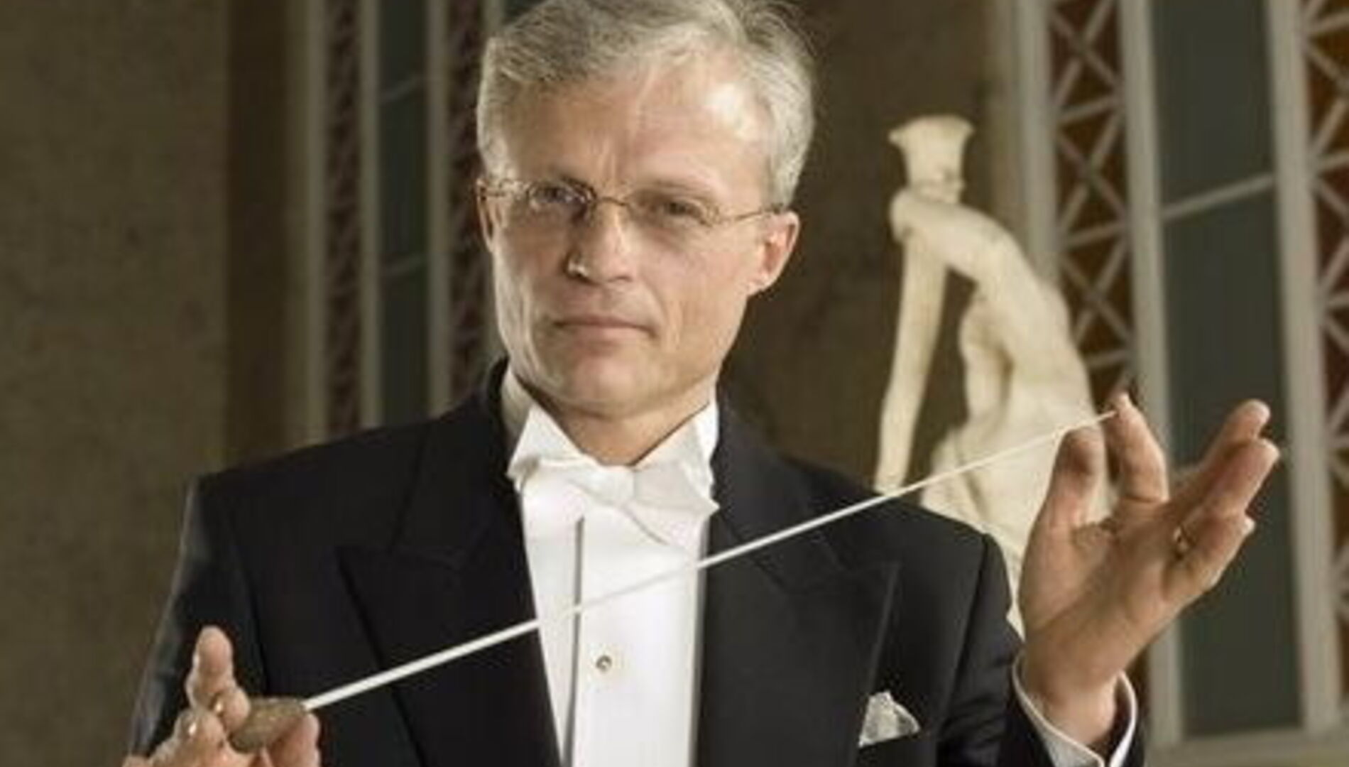 По странам и континентам.
Цикл воскресных дневных симфонических концертов.
Автор и ведущая цикла – Жанна Дозорцева