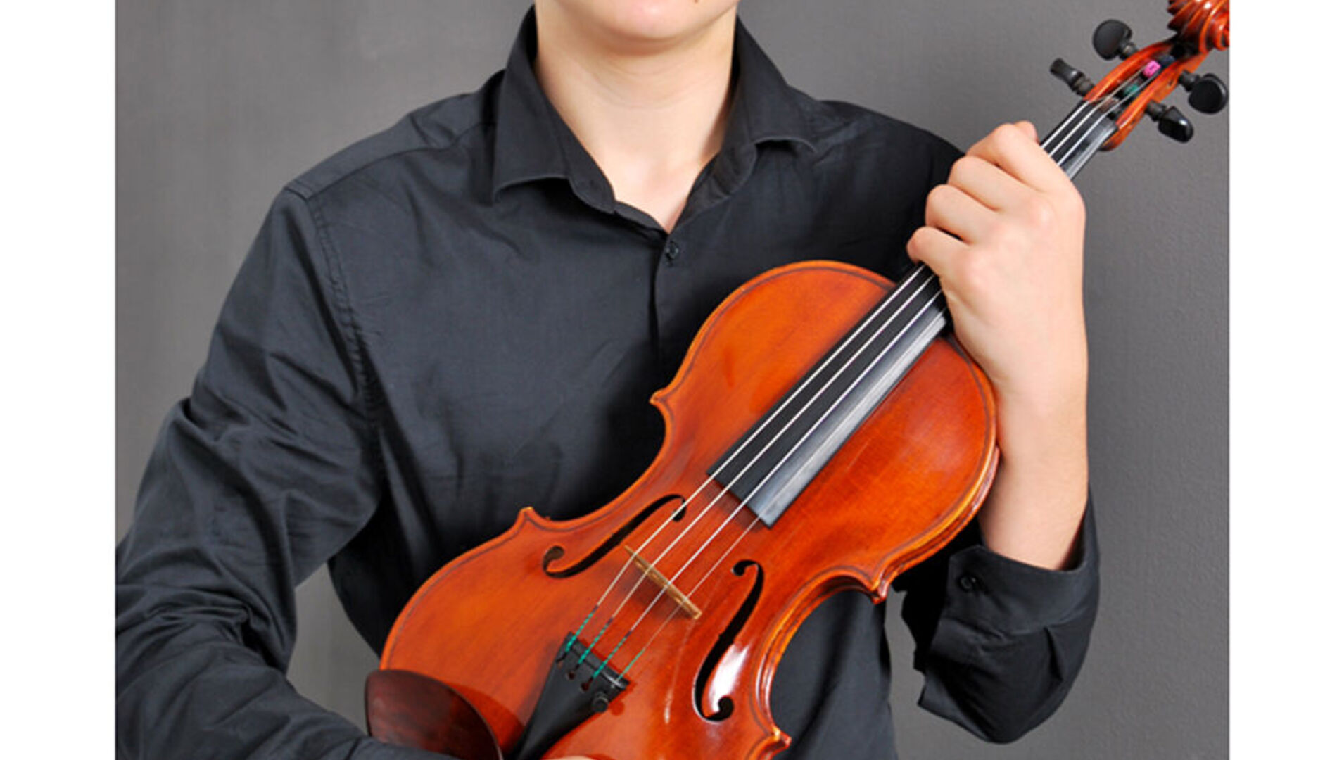 ХVII Международный фестиваль
«Москва встречает друзей».
75-летию Победы посвящается.
«И запела скрипка…»