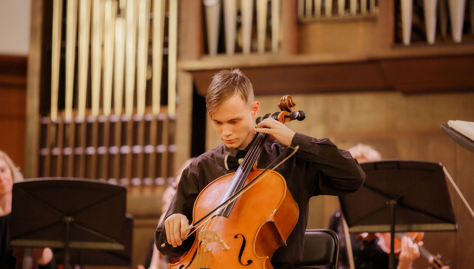 Фонд «Новые имена». 
 Президент – Денис Мацуев