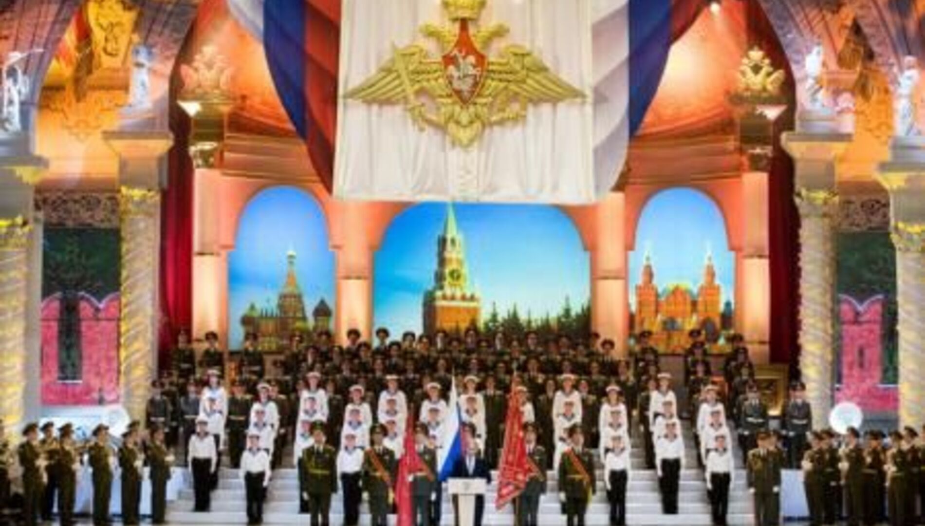 Центральный военный оркестр Министерства обороны Российской Федерации
«В городском саду
играет духовой оркестр».
Русский вальс Серебряного века