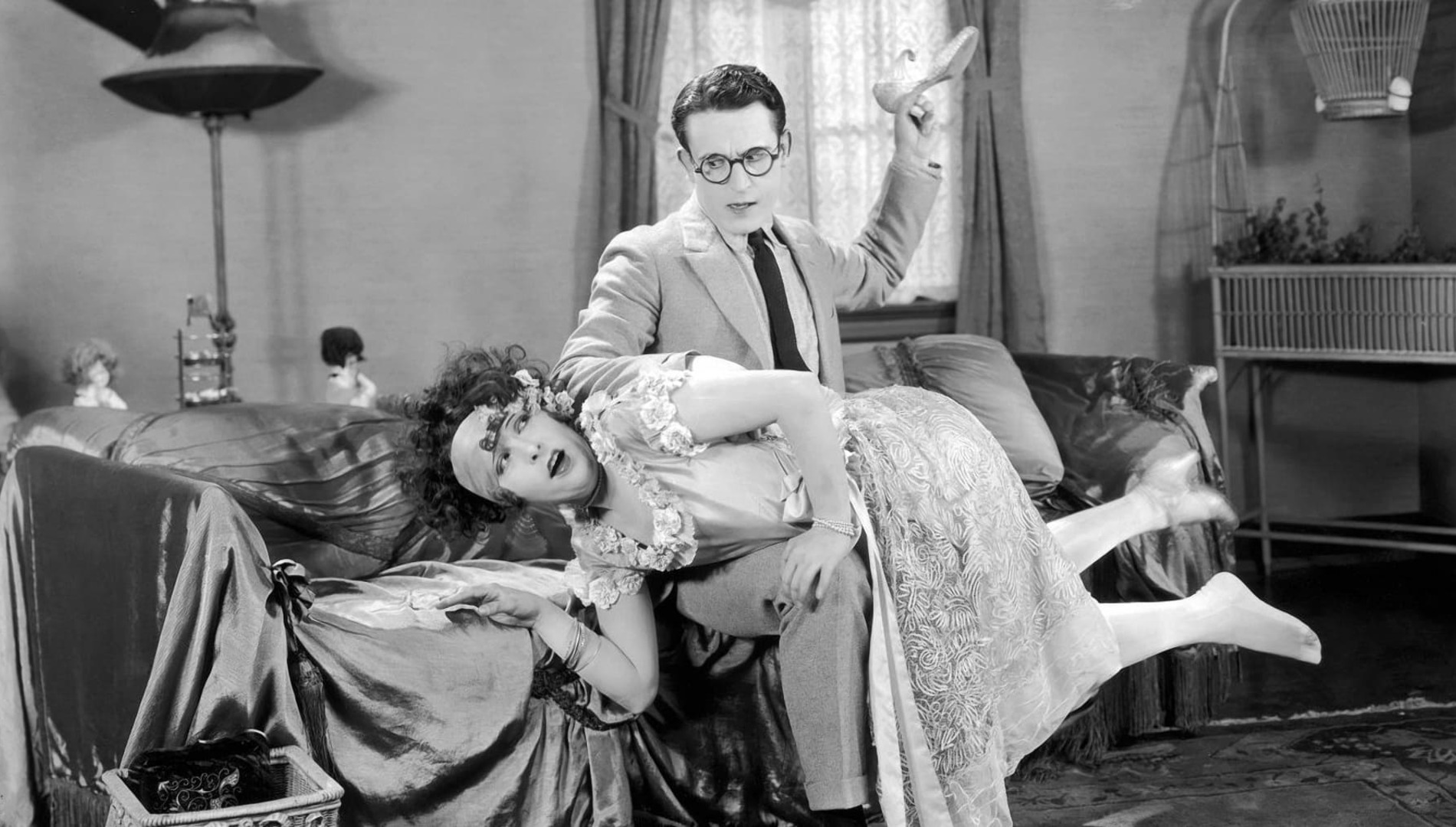 Фред Ньюмейер и Сэм Тейлор – «Застенчивый».
В главной роли – Гарольд Ллойд