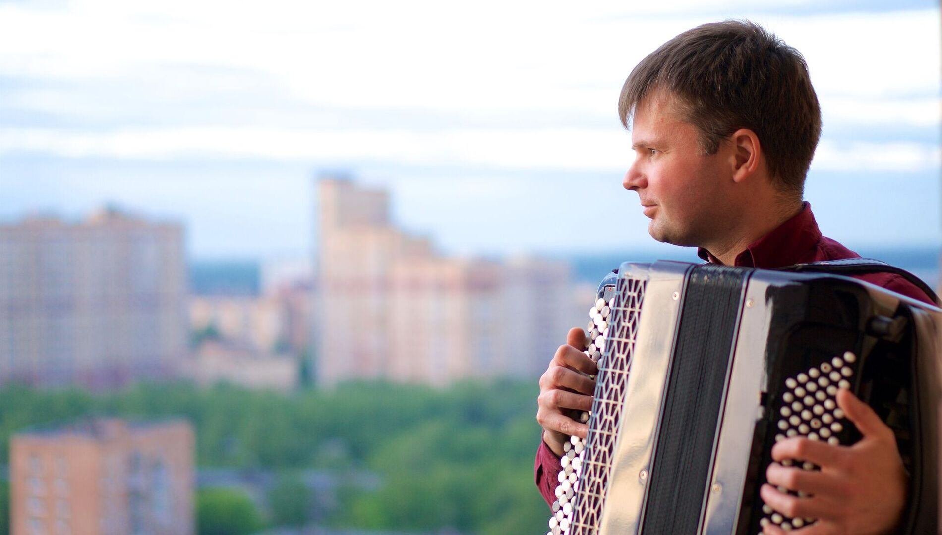 К 90-летию Софии Губайдулиной.
In Croce