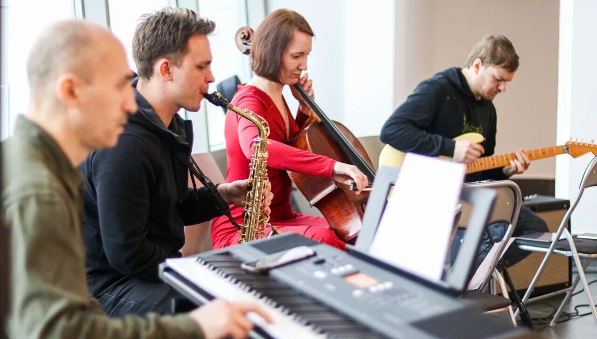 Электрический ансамбль.
Вокруг спектрализма